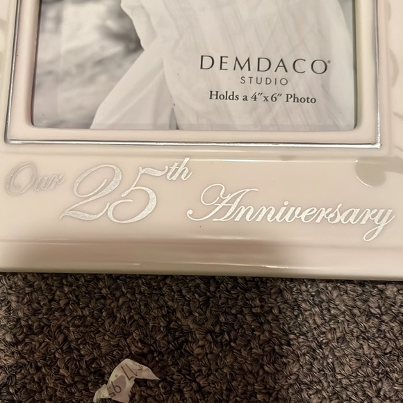 Demdaco studio 25th anniversary frame - Picture 3 of 7